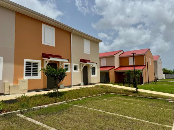 Maison mitoyenne neuve proche du nouveau CHU