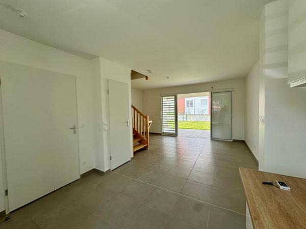 Maison mitoyenne neuve proche du nouveau CHU