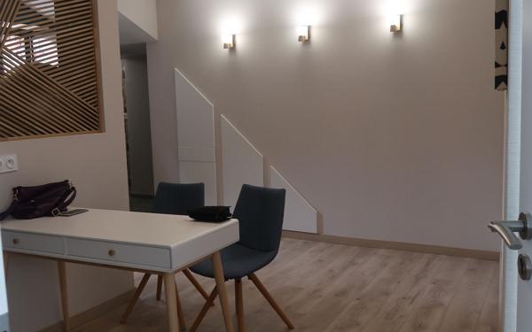 Immeuble à vendre    2 pièces •  Onzain