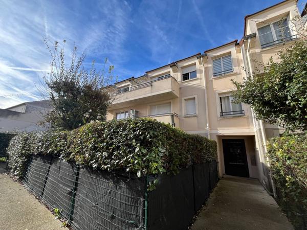 Appartement Pontault Combault 3 pièce(s) 56.5 m2