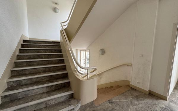 Appartement à vendre    2 pièces • 45 m2 Laon