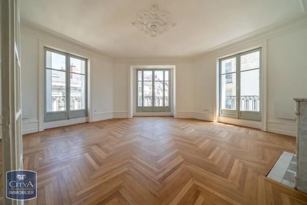 Appartement à vendre 5 pièces 141m² Nantes (44000)