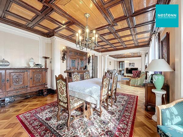 Maison de Maître Bonson 9 pièces 257 m² - 7 chambres et grand parc de 3122 m²