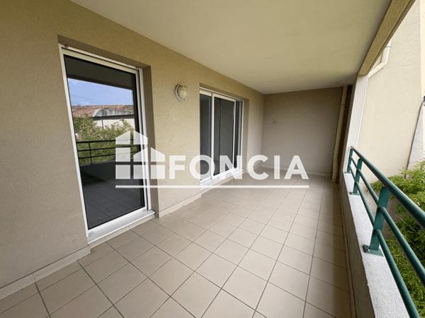 Location Appartement 3 pièces 82.25 m² - Nimes 30000