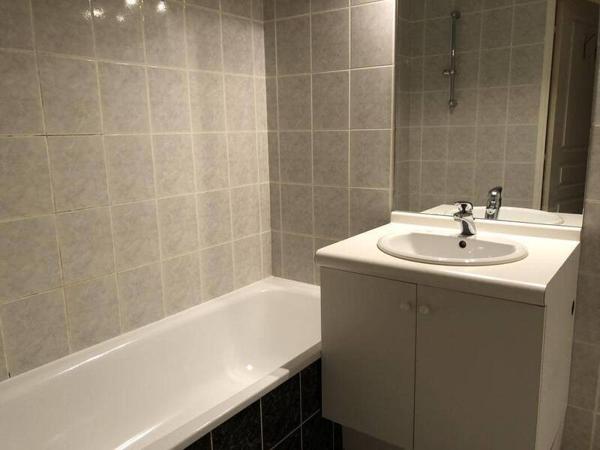 Appartement 3 pièces                                        - 69100 Villeurbanne Réf : 5308