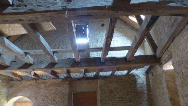 Grange à vendre AIRVAULT (79) terrain 194 m²