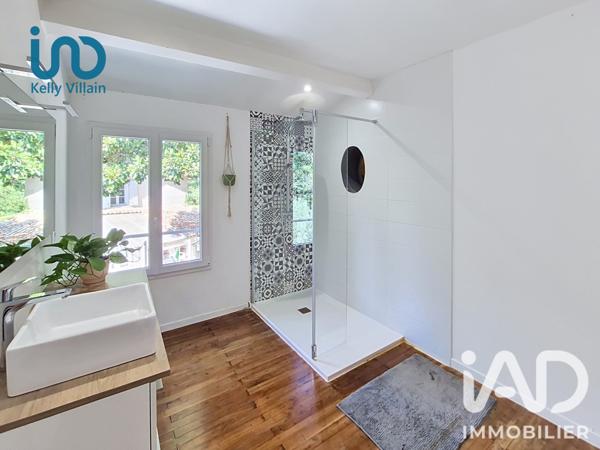 Maison à vendre 6 pièces 199 m² Échiré