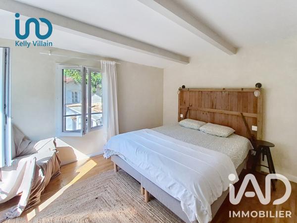Maison à vendre 6 pièces 199 m² Échiré