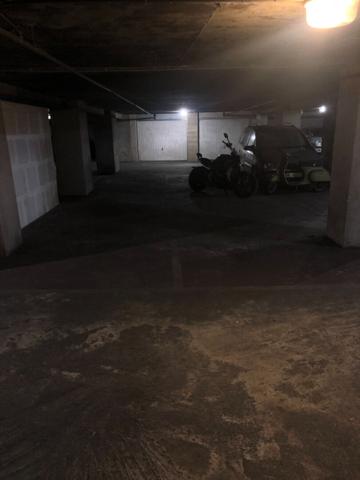 Achat parking / box Paris 18 - 22 m² - 26 000 €