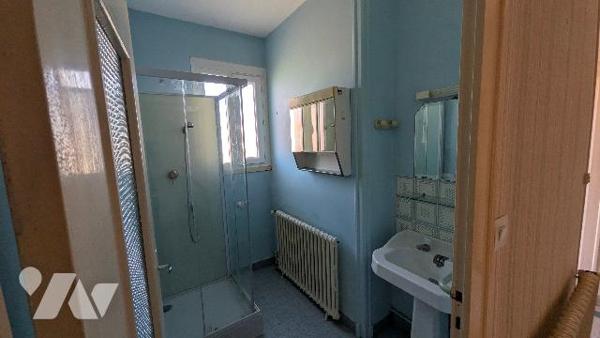 Maison d'habitation idéal investisseur proche de la gare de Mauzé-Sur-Le-Mignon.