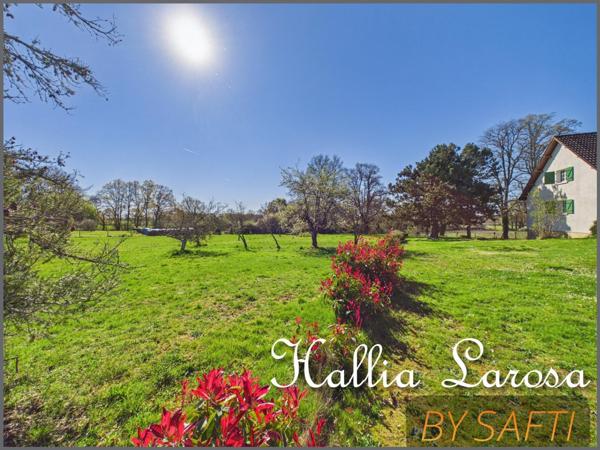Pavillon de type 7 avec garage et jardin