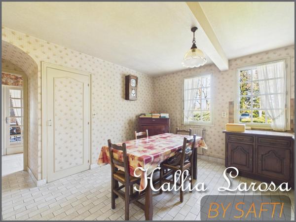 Pavillon de type 7 avec garage et jardin