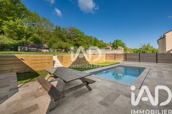 Maison à vendre 6 pièces 200 m² Vaux-sur-Seine