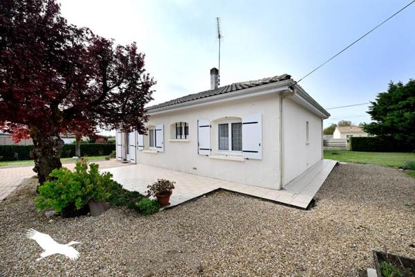 Maison à vendre |  Roullet-Saint-Estèphe |  3 pièces | 84 m²