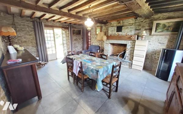 Maison à CURCY SUR ORNE avec 2352m² de terrain