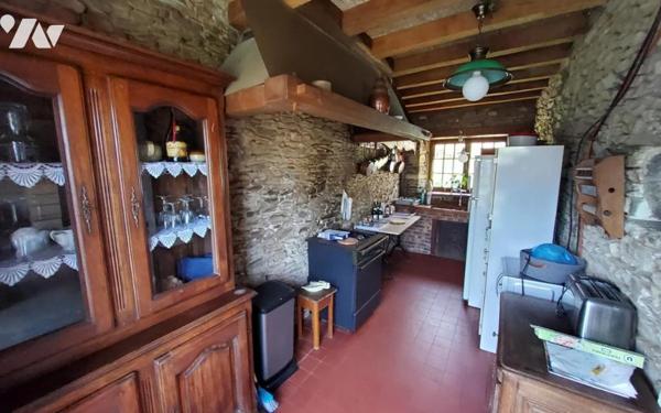 Maison à CURCY SUR ORNE avec 2352m² de terrain