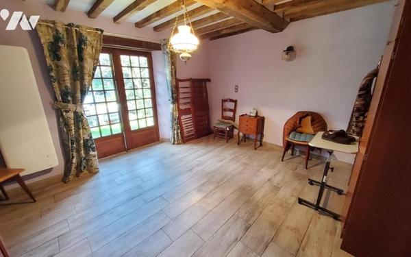 Maison à CURCY SUR ORNE avec 2352m² de terrain