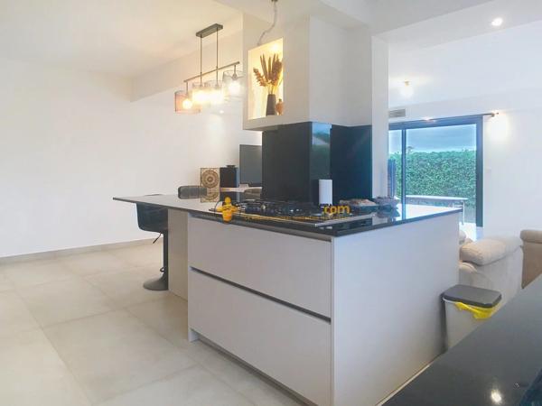 Vente                                                      Villa
                        
                     5 pièces                      150 m2                     à Villeneuve-de-la-Raho