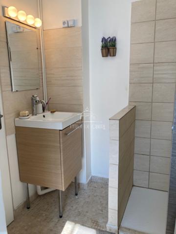 ATHIS-MONS - Appartement deux pièces