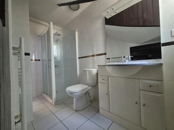 Location                                                      Maison
                        
                     5 pièces                      137 m2                     à Brive-la-Gaillarde