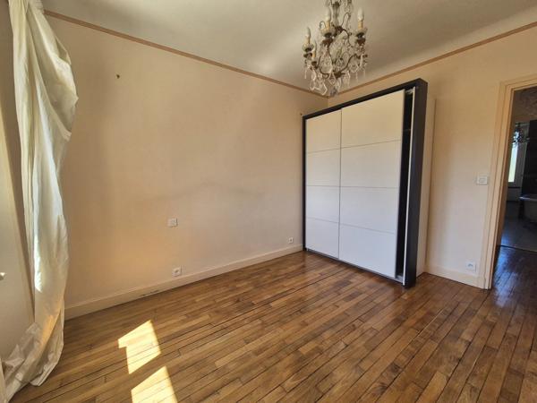 Location                                                      Maison
                        
                     5 pièces                      137 m2                     à Brive-la-Gaillarde