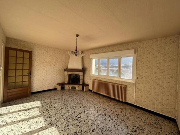 Maison à vendre à Saint-Priest (07000)