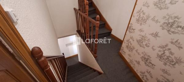 Achat maison Saint-Flour - 9 pièce(s) - 160 m² - 66 000 €