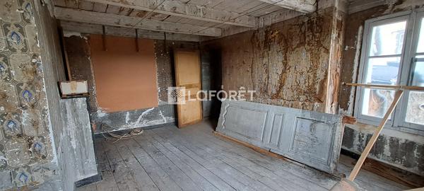 Achat maison Saint-Flour - 9 pièce(s) - 160 m² - 66 000 €