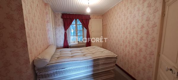 Achat maison Saint-Flour - 9 pièce(s) - 160 m² - 66 000 €