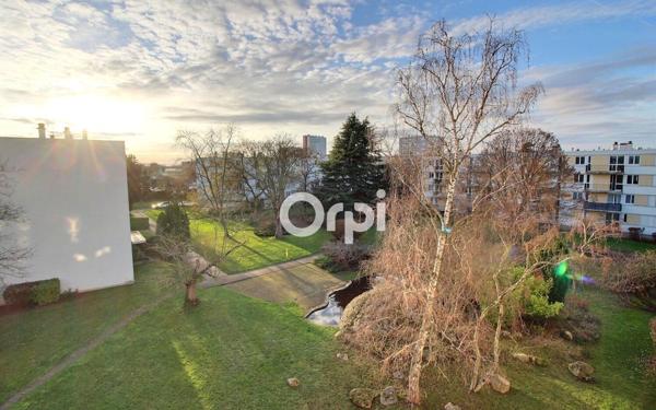 Appartement à vendre    3 pièces • 69 m2 Viry-Châtillon