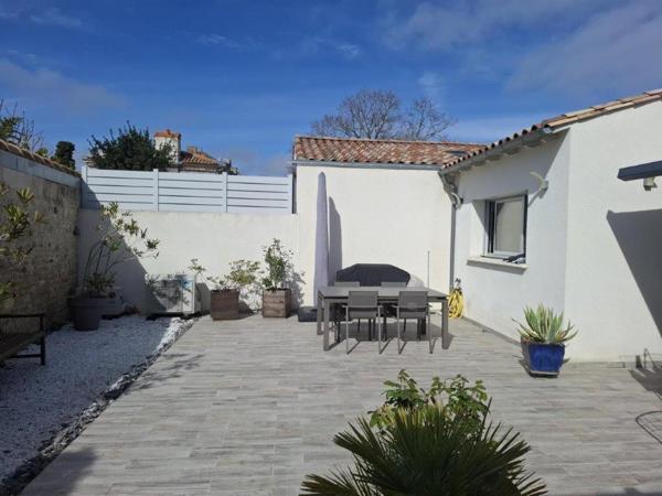 Maison  129m 2 NIEUL-SUR-MER