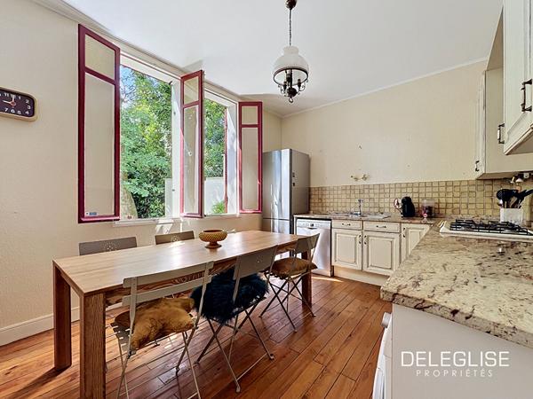 Ref. 1374 : Appartement T4 de caractère avec vue Bassin et jardin en Ville d’Hiver à Arcachon
