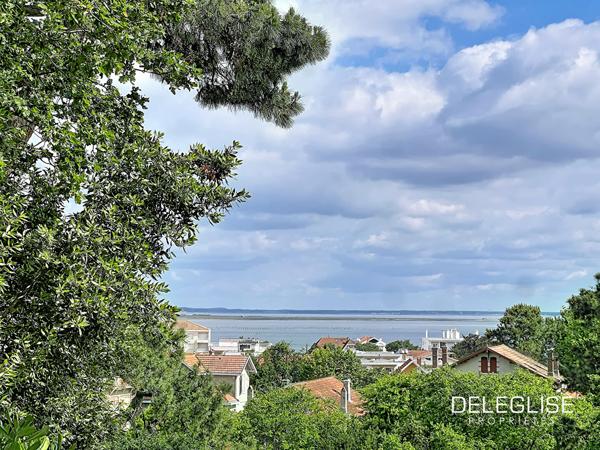 Ref. 1374 : Appartement T4 de caractère avec vue Bassin et jardin en Ville d’Hiver à Arcachon