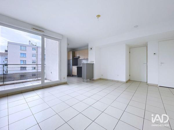 Appartement à vendre 3 pièces 58 m² Vénissieux