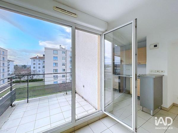 Appartement à vendre 3 pièces 58 m² Vénissieux