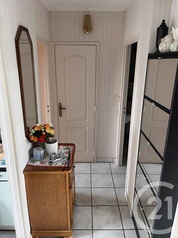 Appartement F2 à vendre  3 pièces - 55 m2 ST QUENTIN - 02