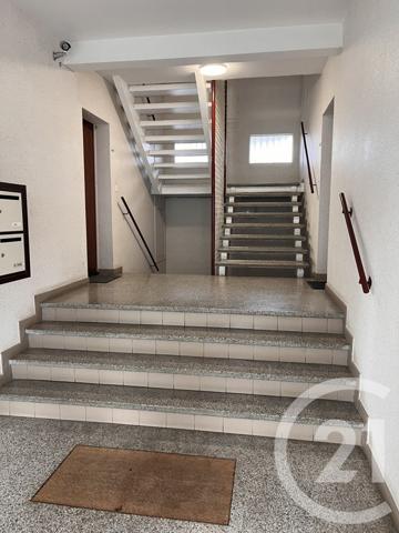 Appartement F2 à vendre  3 pièces - 55 m2 ST QUENTIN - 02