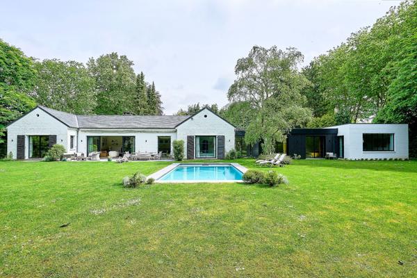 Vente Maison de luxe Croix 9 Pièces 290.2 m²