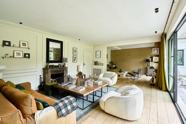 Vente Maison de luxe Croix 9 Pièces 290.2 m²
