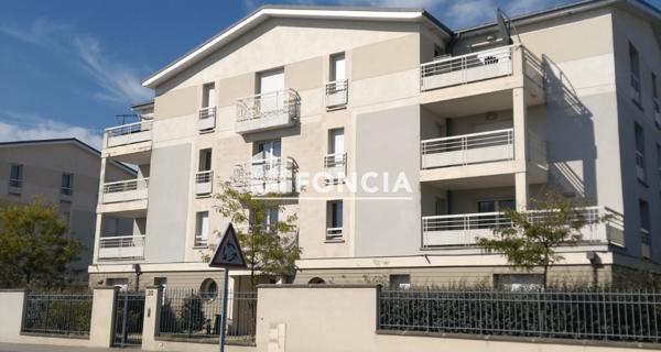 Location Appartement 2 pièces 57.75 m² - Trappes 78190