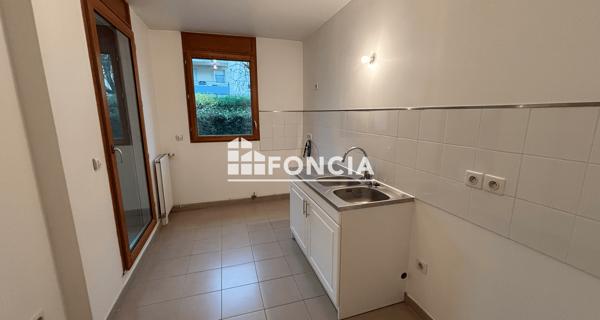 Location Appartement 2 pièces 57.75 m² - Trappes 78190