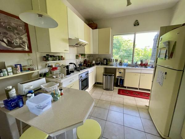 A VENDRE SUR GOSIER JOLIE PROPRIETE VILLA T5 +BUNGALOW T2 AVEC PISCINE VUE MER