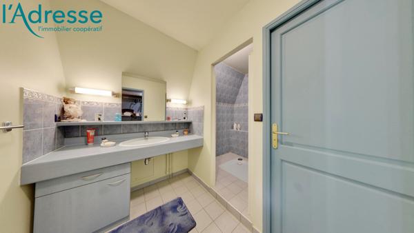 Maison Montfermeil 9 pièce(s) 360 m2