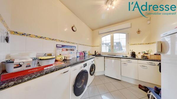 Maison Montfermeil 9 pièce(s) 360 m2