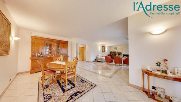 Maison Montfermeil 9 pièce(s) 360 m2