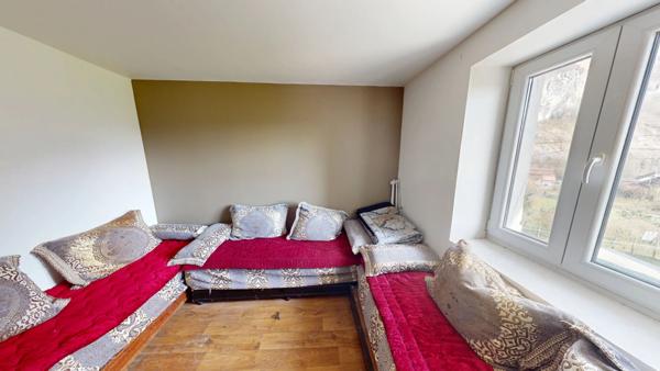 Maison en pierres 4 chambres secteur campagne