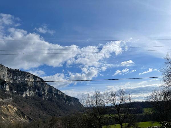 Maison en pierres 4 chambres secteur campagne