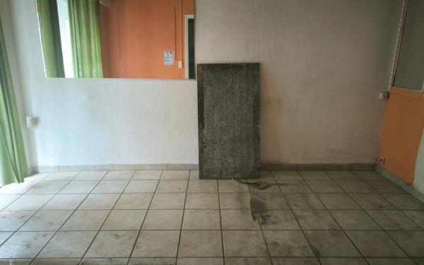 Immeuble à vendre    4 pièces •  Limoux