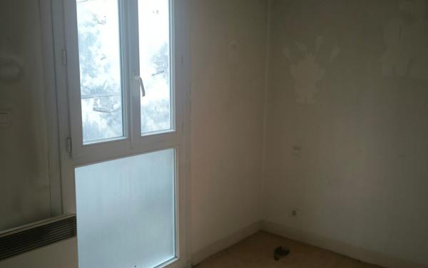 Immeuble à vendre    4 pièces •  Limoux