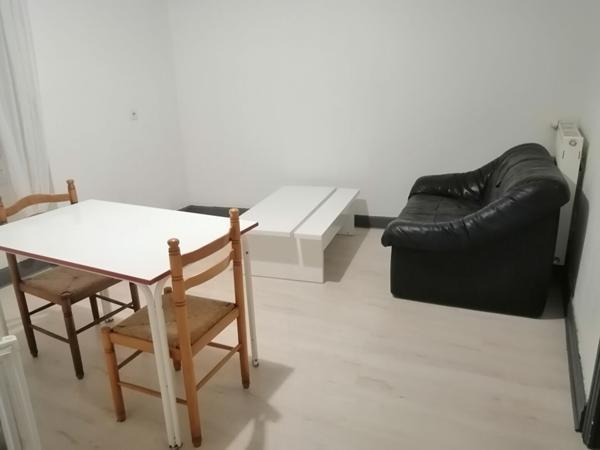 IMMEUBLE DE RAPPORT - GOUAREC - 4 APPARTEMENTS - RENTABILITE 9%